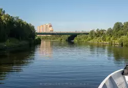 Мост платной трассы «Нева» через канал имени Москвы