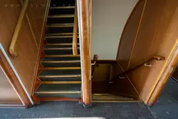 Трапы (лестницы) на Главной палубе, теплоход «Юрий Никулин»
