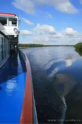 Теплоход «Александр Радищев» на реке Свирь