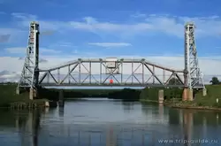 Подпорожский железнодорожный мост