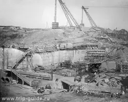 Строительство шлюза в Подпорожье, 1950