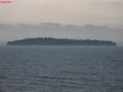 Остров в Онежском озере