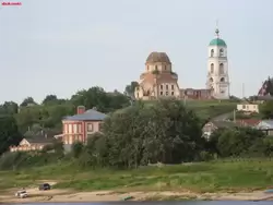 Свято-Троицкий храм в Качарово