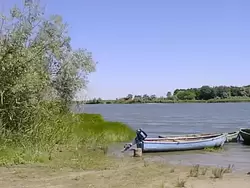 Лодка на реке Дон