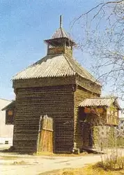 Башня якутского острога, фото
