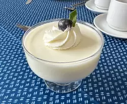 Мусс йогуртовый в ресторане теплохода «Волга Стар»